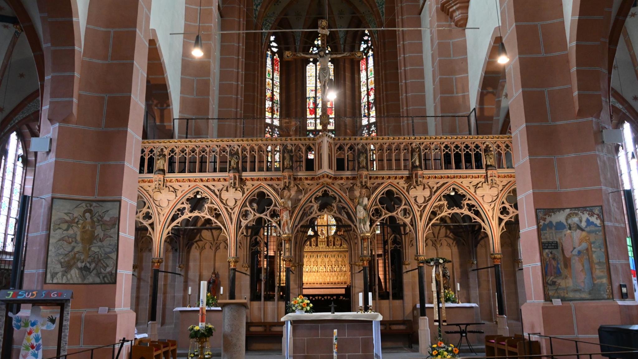 Liebfrauenkirche Oberwesel, Altar